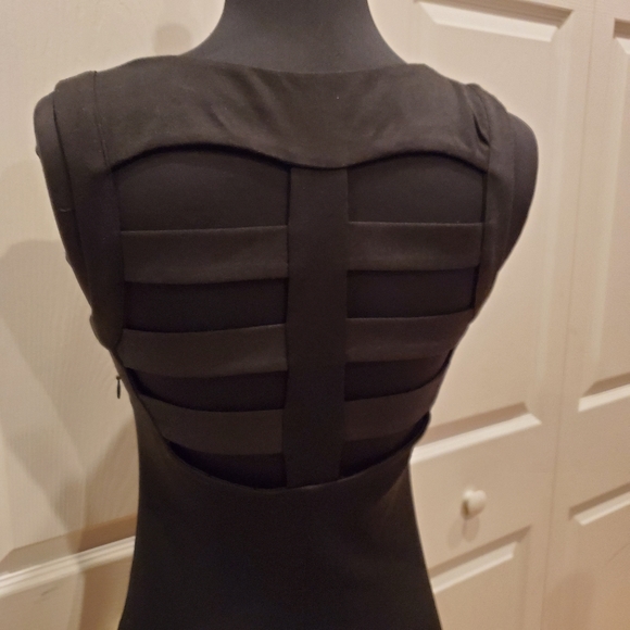 Forever 21 black cutout Dress - Picture 4 of 8